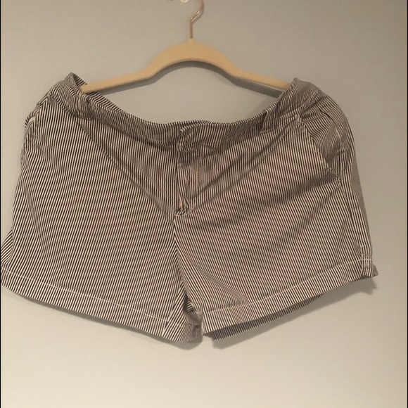 New York & Company Pants - Black and white pin striped tailored shorts